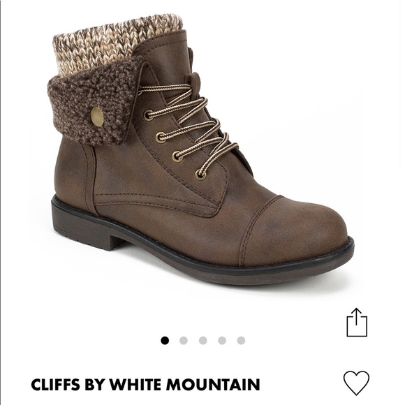 White Mountain Shoes - Duena Bootie by White Mountain